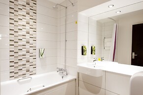 Premier Inn Colchester Town Centre