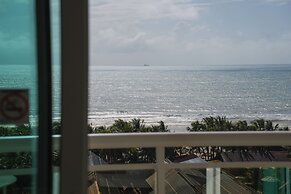 Crocobeach Hotel