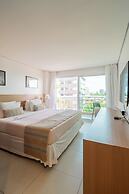 Crocobeach Hotel