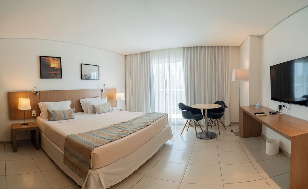 Crocobeach Hotel