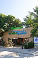 Crocobeach Hotel