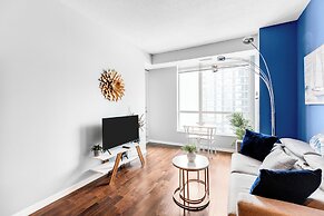 AOC Suites - Luxury Condo - City View