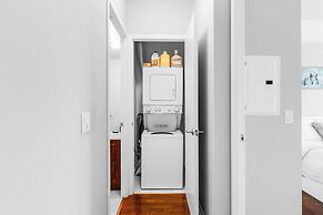 AOC Suites - Luxury Condo - City View