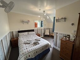 Clarence House Hotel