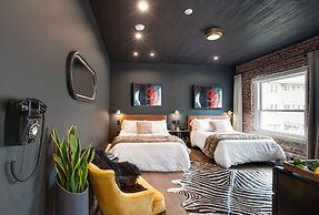 Venice V Hotel