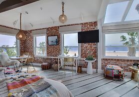 Venice V Hotel