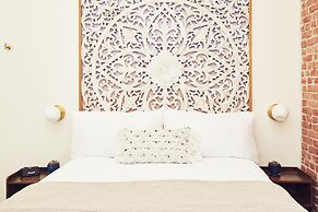 Venice V Hotel