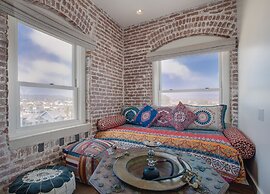 Venice V Hotel