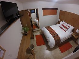 Casa Tsaya Boutique