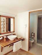 Casa Tsaya Boutique