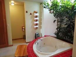 Casa Tsaya Boutique
