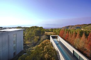 SETOUCHI RETREAT by Onko Chishin