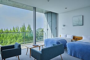 SETOUCHI RETREAT by Onko Chishin