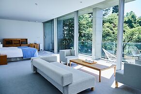 SETOUCHI RETREAT by Onko Chishin