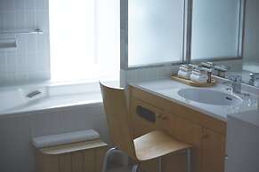 SETOUCHI RETREAT by Onko Chishin