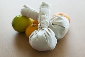 SETOUCHI RETREAT by Onko Chishin