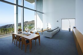 SETOUCHI RETREAT by Onko Chishin