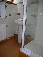 Darroch View B and B