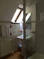 Darroch View B and B