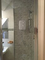 Darroch View B and B