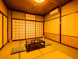 Ooedo Onsen Monogatari Awazu Grand Hotel