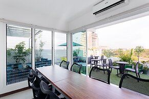 H Hotels - Metro North Uno