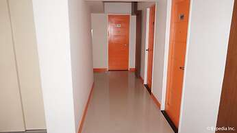 H Hotels - Metro North Uno