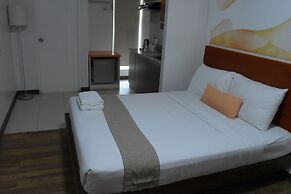 H Hotels - Metro North Uno