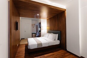 H Hotels - Metro North Uno