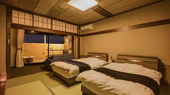 Ooedo Onsen Monogatari Premium Kaga Maruya