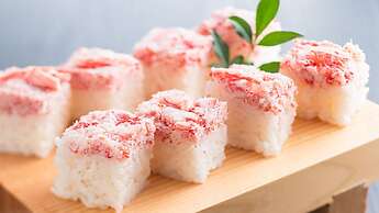 Ooedo Onsen Monogatari Premium Kaga Maruya