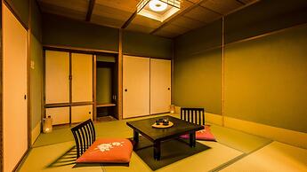 Ooedo Onsen Monogatari Premium Kaga Maruya