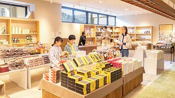 Ooedo Onsen Monogatari Premium Yamanaka Grand Hotel