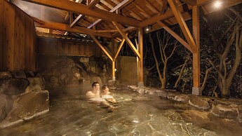 Ooedo Onsen Monogatari Premium Yamanaka Grand Hotel