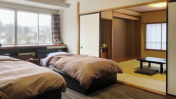 Ooedo Onsen Monogatari Premium Yamanaka Grand Hotel