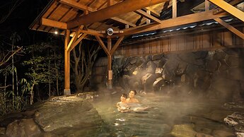 Ooedo Onsen Monogatari Premium Yamanaka Grand Hotel