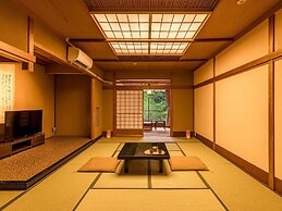 Ooedo Onsen Monogatari Premium Yoshinoya Irokuen