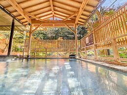 Ooedo Onsen Monogatari Premium Yoshinoya Irokuen