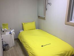 24 Guesthouse Seoul Cheongryangri