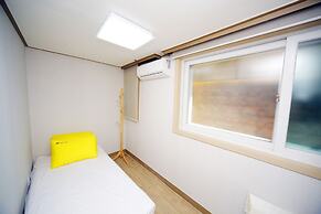 24 Guesthouse Seoul Cheongryangri