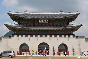 24 Guesthouse Seoul Cheongryangri