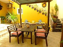 Kira's Boutique Hotel