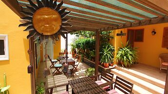 Kira's Boutique Hotel