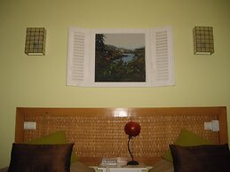 Kira's Boutique Hotel