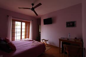 Kira's Boutique Hotel