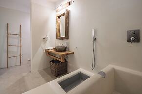 Halcyon Suites and Villas Naxos