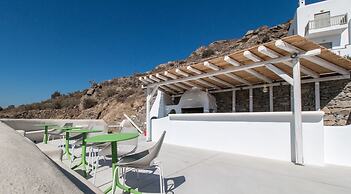 Halcyon Suites and Villas Naxos