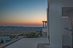 Halcyon Suites and Villas Naxos