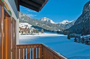 Hotel Cesa Edelweiss