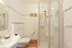 Hotel Cesa Edelweiss